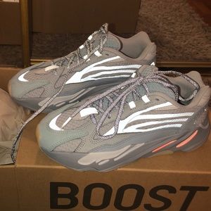 Yeezy Boost 700 V2 Inertia US 6 /UK 5.5